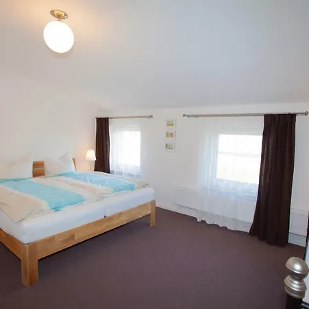 Haus Dreischlaefer Deluxe Dreschvitz